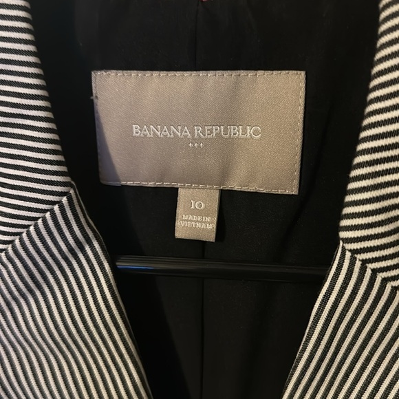 Banana Republic Blue striped blazer - Picture 3 of 6